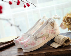 Antique Female Embroidered Cotton Shoes